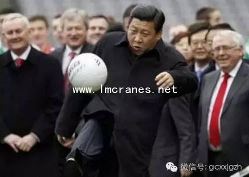 平衡吊,<a href='http://www.lmcranes.net/plus/list.php?tid=18' target='_blank'><u>悬臂吊</u></a>,<a href='http://www.lmcranes.net/a/3/3-1/2015/0618/488.html' target='_blank'><u>旋臂吊</u></a>,<a href='http://www.lmcranes.net/plus/list.php?tid=19' target='_blank'><u>KBK悬挂起重机</u></a>,靖江<a href='http://www.lmcranes.net' target='_blank'><u>龙马起重</u></a>
